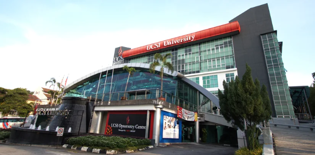 Beasiswa Favorite saat Anda Kuliah di  UCSI University